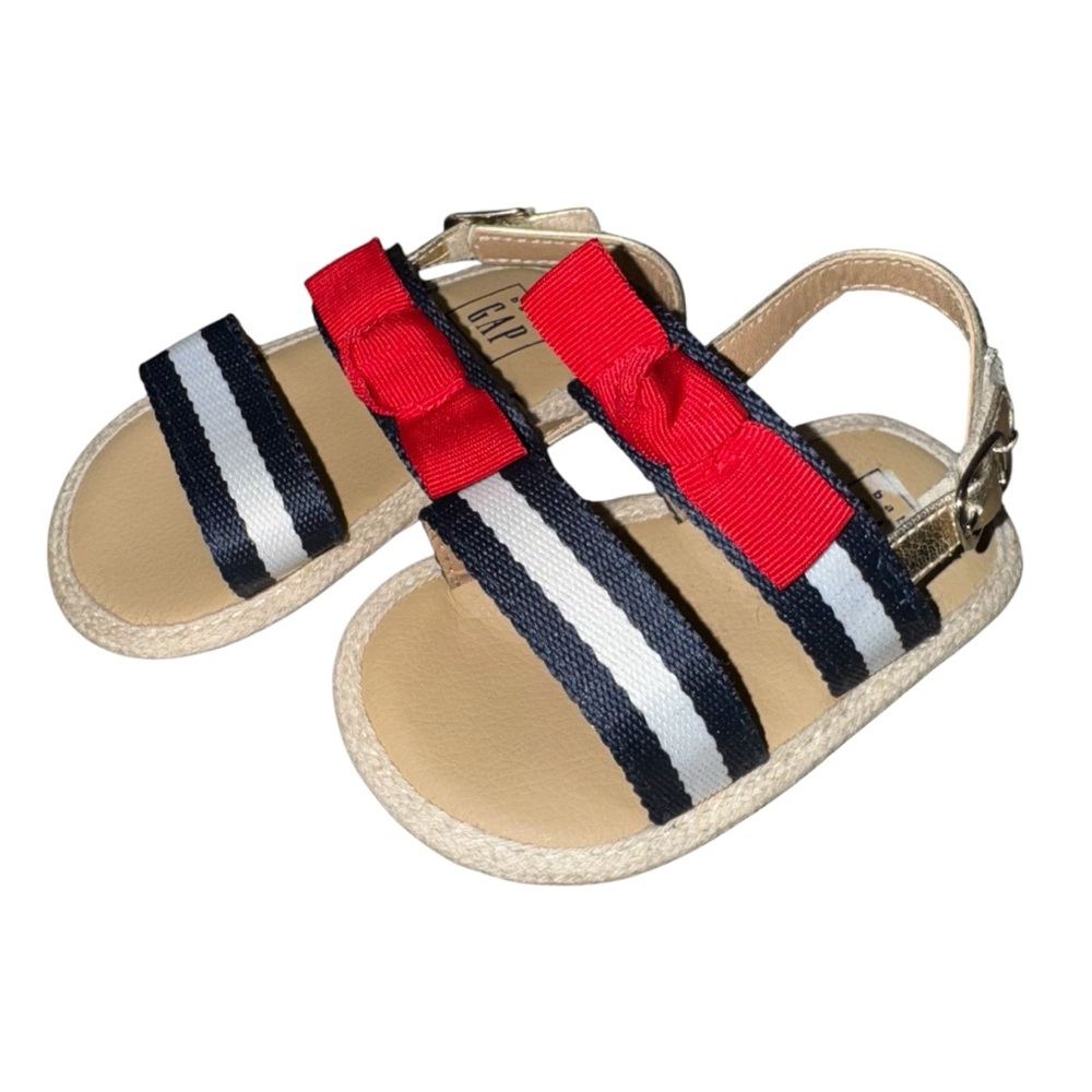 🎀3/$23🎀 GAP Kids Red and Blue Striped Sandals